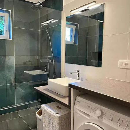 With A Parking Space Stobrec, Split - 22296 Apartamento